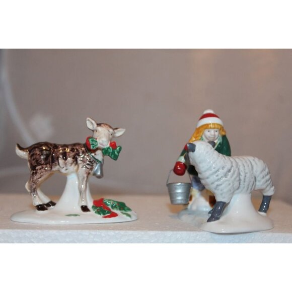Dept 56 Snow Village - Christmas at the Farm - Picture 1 of 7